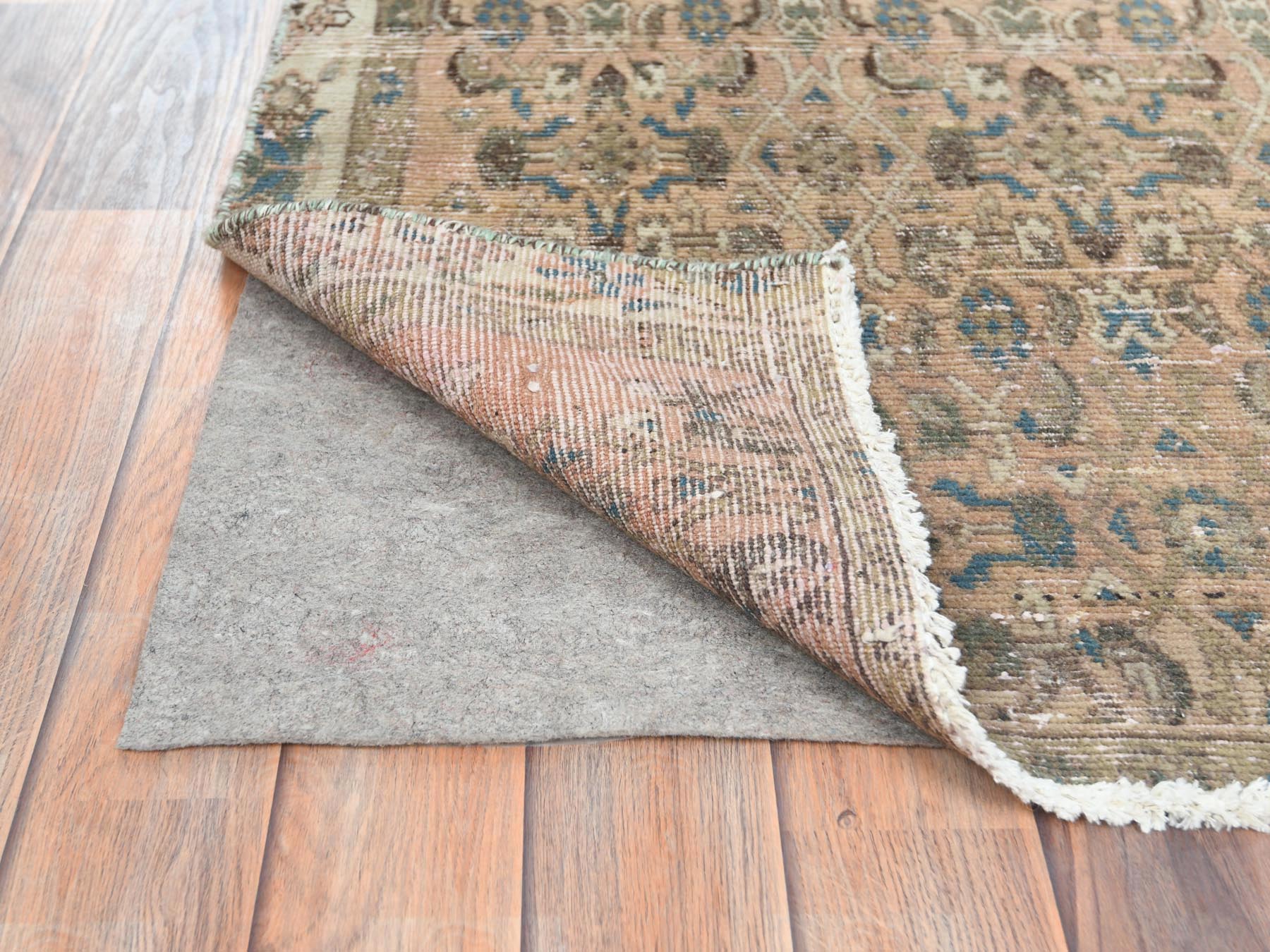 Overdyed & Vintage Rugs LUV745236